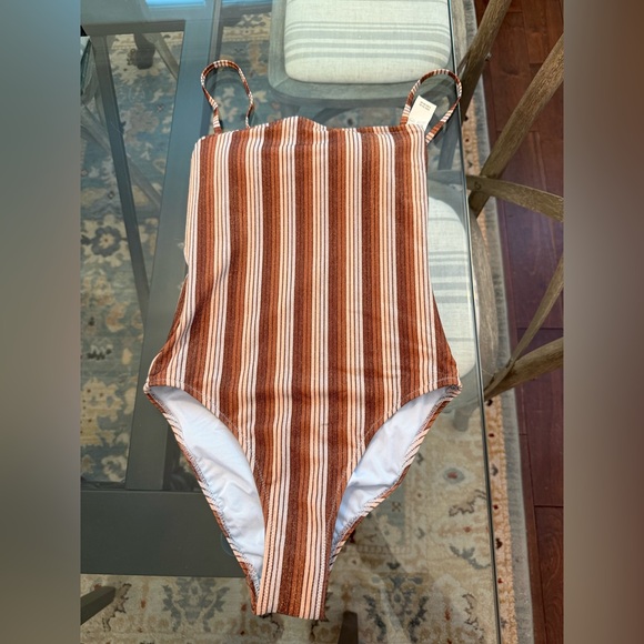 Aerie Sparkle One Piece Swimsuit - Picture 3 of 9